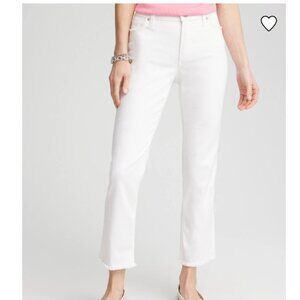 Chico's So Slimming Girlfriend Kick Flare Jeans Alabaster Size 00 or XS. NWT!
